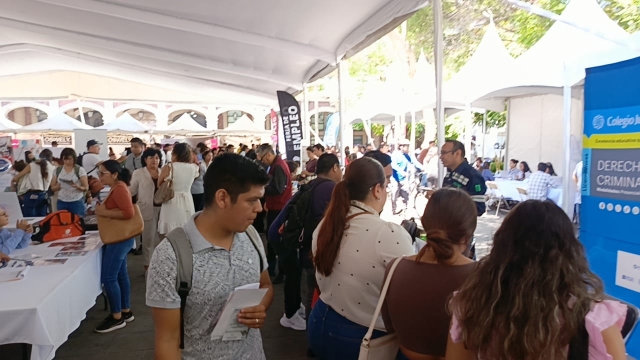 Realizan feria estatal del empleo en plaza de armas de Cuernavaca; participan 700 empresas
