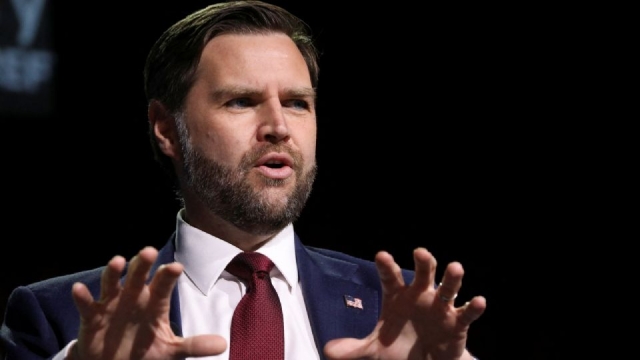 Retrasan visita de JD Vance a Pakist&aacute;n en medio de di&aacute;logo con Ir&aacute;n