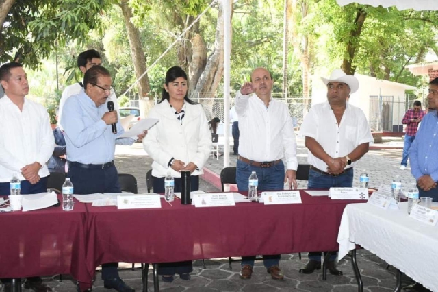 Rodrigo Arredondo rindió protesta al cargo.