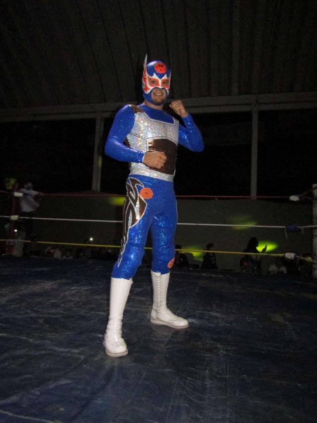 Black Angel, Mr. Barrios y Destroyer ganaron la lucha semifinal de escándalo ante Capitán Maravilla Jr., Corcel Maldito y Kaiser.