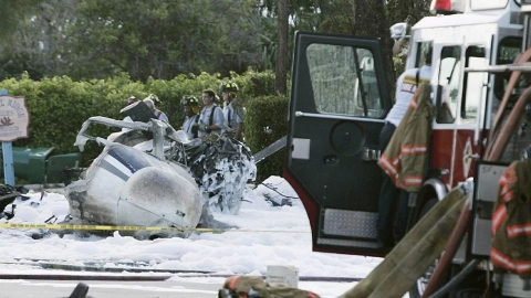 Dos muertos tras desplomarse avi&oacute;n en Florida con ayuda para hurac&aacute;n Melissa
