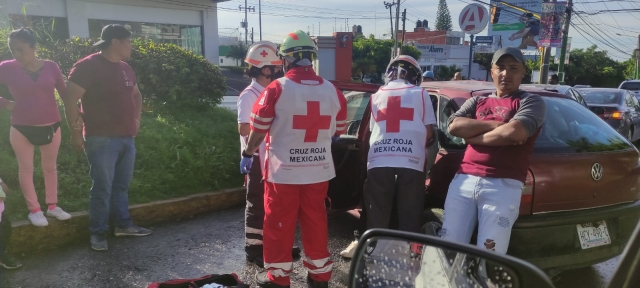 Accidente vehicular en avenida Domingo Diez