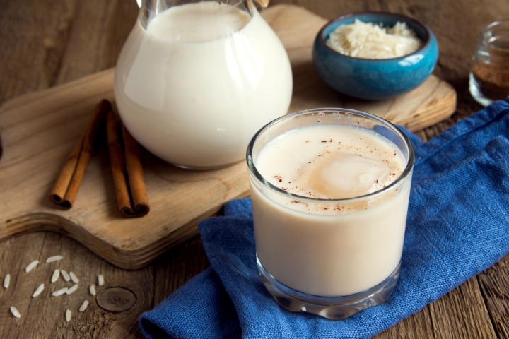 Sabor refrescante: Descubre cómo hacer tu propia agua de arroz