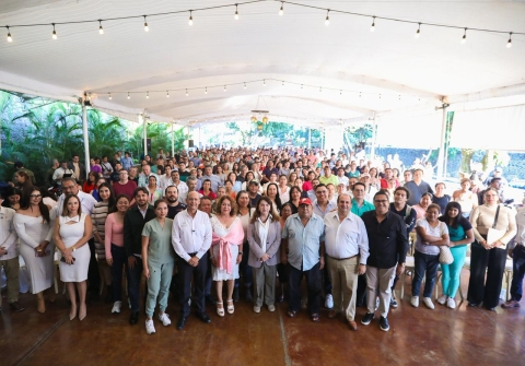 Respalda Margarita Gonz&aacute;lez Saravia emprendimientos de MiPyMEs y personas j&oacute;venes