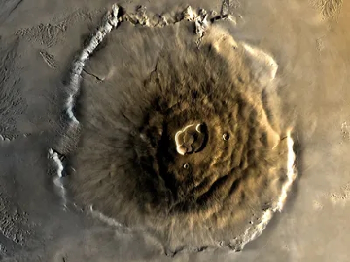 Estas son las montañas más altas del Sistema Solar