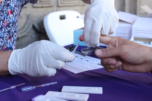 La organización “Equidad y Participación Ciudadana” desarrolló ayer una jornada de detección rápida de VIH, sífilis y hepatitis C. 