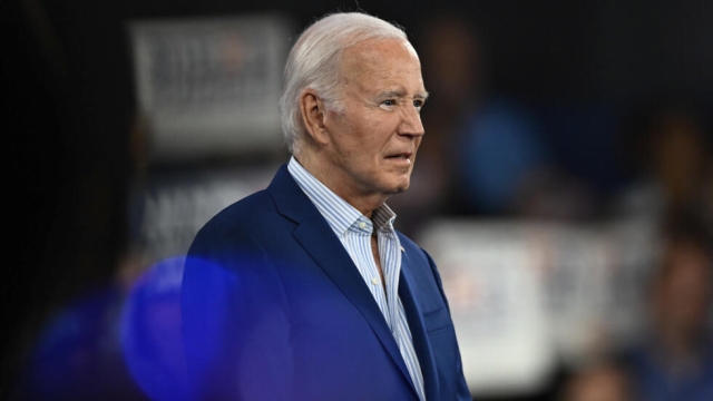 Biden anuncia su retiro de la contienda presidencial; pide voto para Kamala Harris