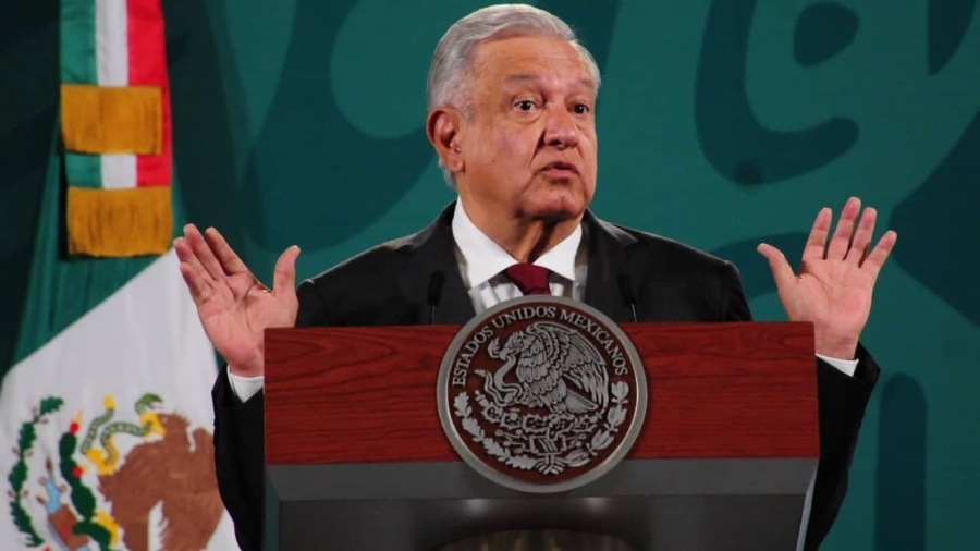 AMLO hizo un llamado respetuoso a retornar a las aulas.