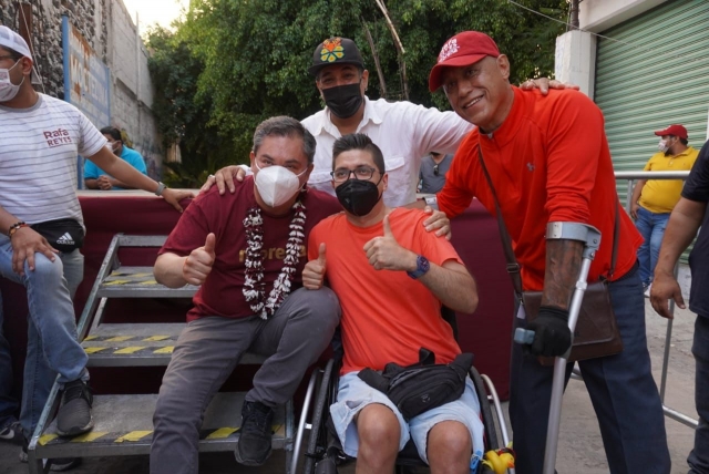 Asume Rafa Reyes compromisos con las personas con discapacidad