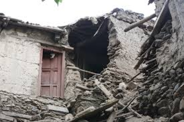 Cifra de fallecidos por terremoto en Afganistán supera los mil 400