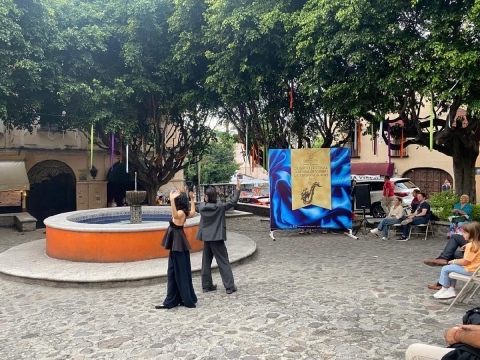 Artes Escénicas llena de energía y expresión la plazuela del zacate