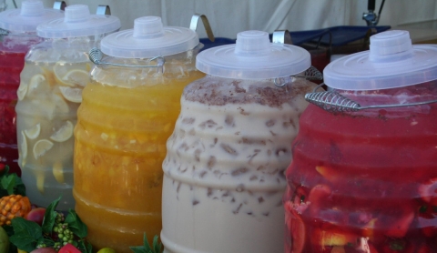 Aguas frescas mexicanas: recetas tradicionales y exóticas para combatir el calor