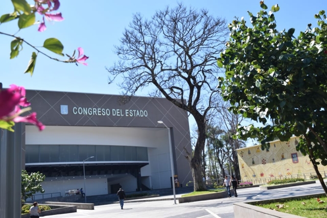 Desecha justicia federal juicios de amparo promovidos por dos diputadas locales