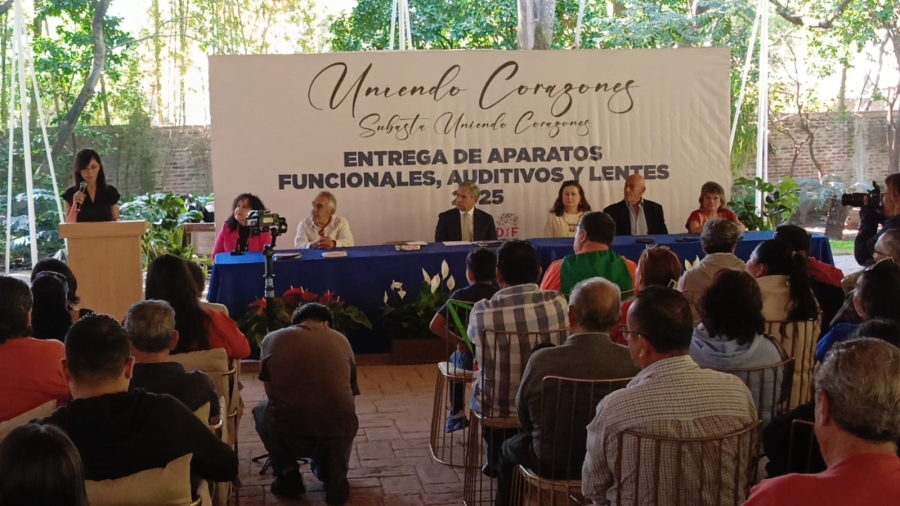 Entrega DIF Cuernavaca aparatos funcionales a personas vulnerables