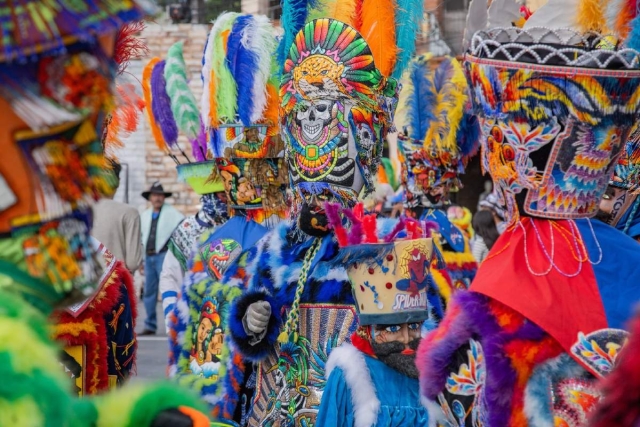 Con exposición y brinco, Chinelos Mágicos celebra 45 años en Yautepec