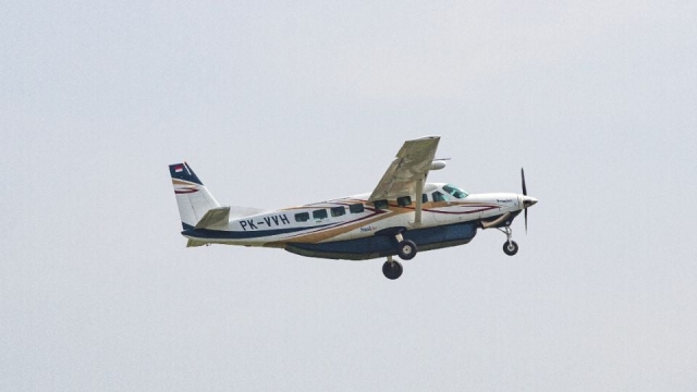 Avioneta se estrella en Sud&aacute;n del Sur y deja 15 muertos