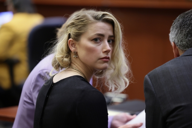 Exnovia de Amber Heard revela detalles íntimos y emocionales sobre el juicio contra Johnny Depp