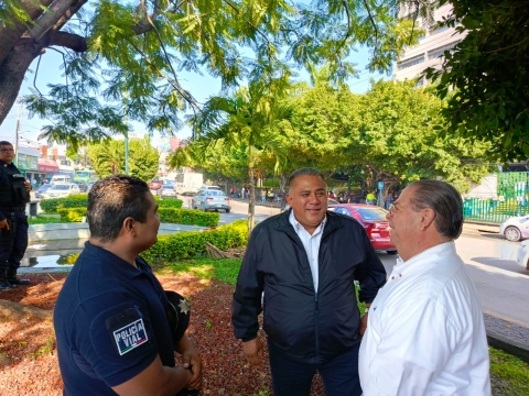 Anuncia ayuntamiento capitalino inicio de obra de paso peatonal en avenida Plan de Ayala