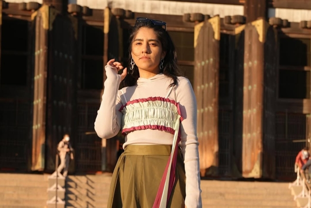 Avión donde viajaba Karen Polinesia fue impactado por un rayo; la influencer cuenta su testimonio