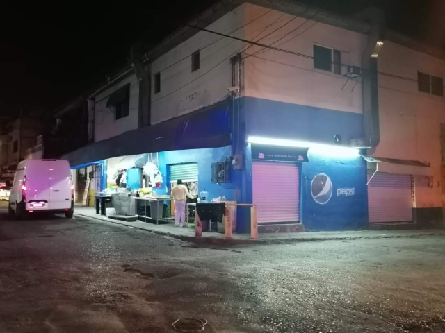 El servicio en la taquería fue suspendido luego del asalto.