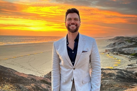 Mauricio Mart&iacute;nez vence el c&aacute;ncer por quinta vez y comparte mensaje de esperanza: 'A&uacute;n quedan muchas historias por contar'