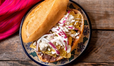 Shutterstock / Pixabay