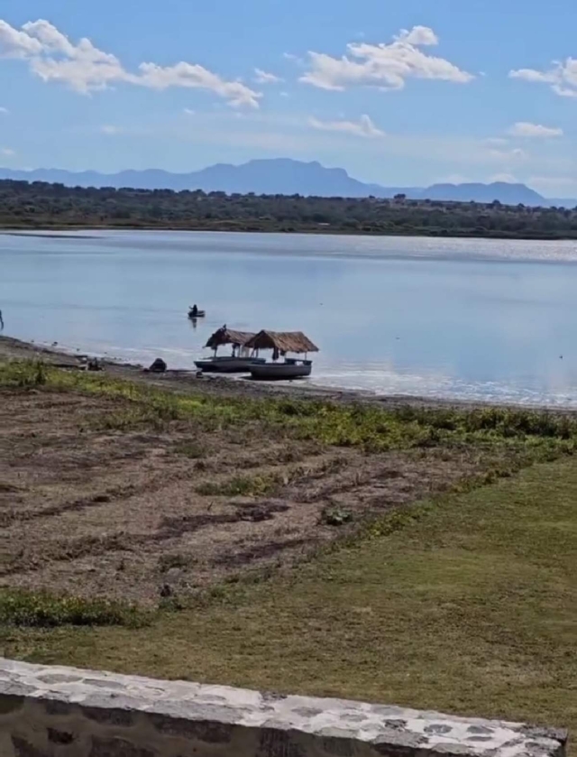 Pescadores atraviesan por una crisis originada por las afectaciones a la laguna.