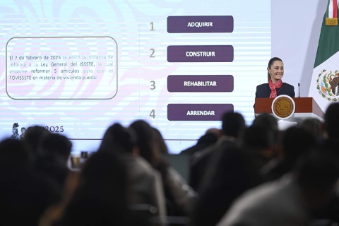 La presidenta de México, Claudia Sheinbaum, resaltó que con la reciente reforma a la Ley del Infonavit los trabajadores tienen la certeza de que sus fondos son auditables y hay transparencia. 