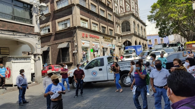 Protestan habitantes de Xoxocotla en Cuernavaca