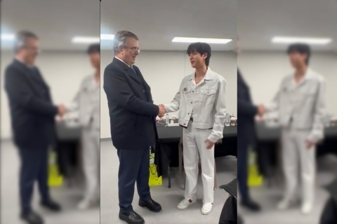 Marcelo Ebrard revive video junto a Jin de BTS tras confirmaci&oacute;n de gira en M&eacute;xico