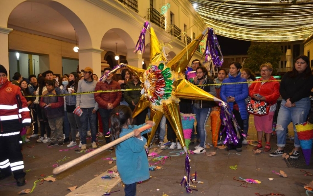 Descubre el colorido origen de las posadas navideñas en México