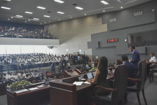 Diputados descartan iniciativa sobre Instituto de Pensiones y llaman a la calma a trabajadores