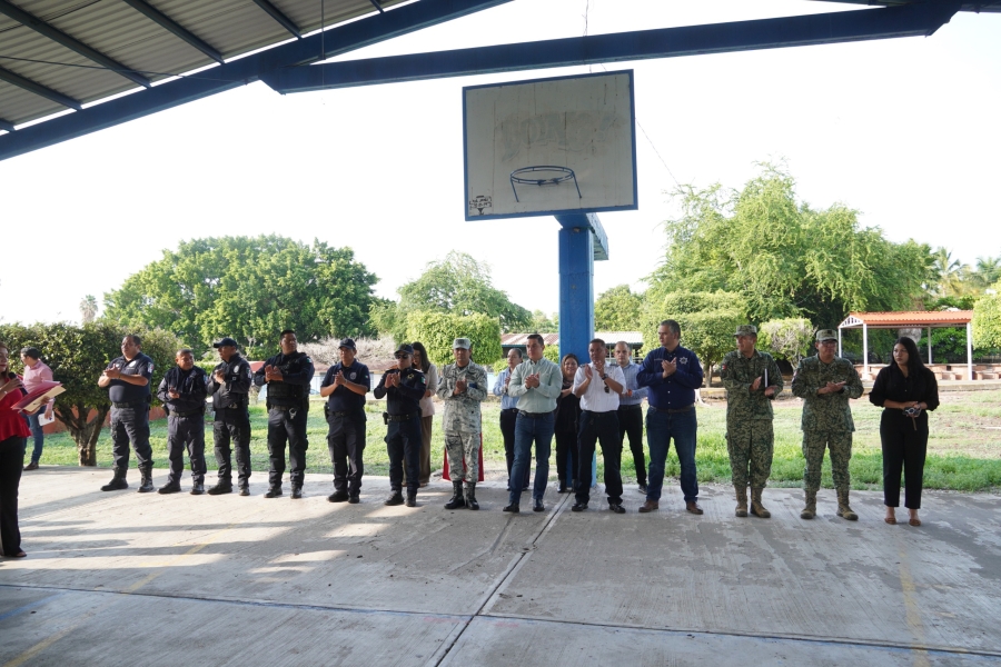 Sesiona Mesa de Seguridad regional en Tezoyuca con actividades lúdicas y preventivas para niñas y niños