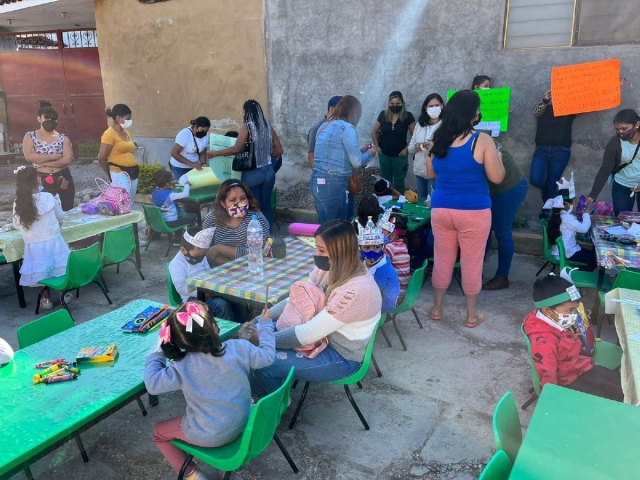 En el regreso a clases presenciales, las actividades fueron en la vía pública.