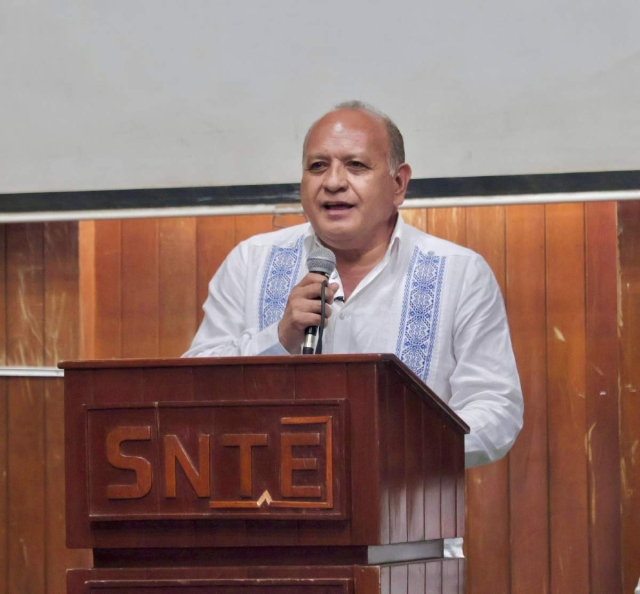 La Sección 19 del SNTE realizó su sorteo en beneficio del personal de apoyo y asistencia a la educación. 