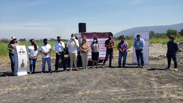 A poco más de tres años y medio del sismo, comenzó la primera etapa de la edificación de un conjunto de viviendas para los damnificados.