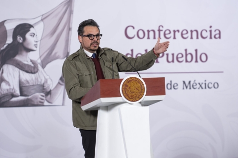 Zo&eacute; Robledo se&ntilde;ala a gobiernos del PRI y PAN por no vacunar contra el sarampi&oacute;n