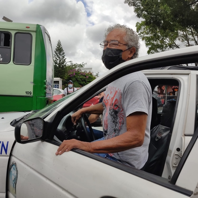 Fue asaltado por sus clientes