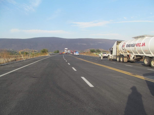 Lo que parecía una solución al conflicto por la indemnización de tierras topó con dificultades. Los afectados ya preparan nuevas acciones para presionar al gobierno.