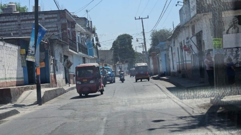 Los operadores de los mototaxis se comprometieron a capacitarse para brindar un mejor servicio.