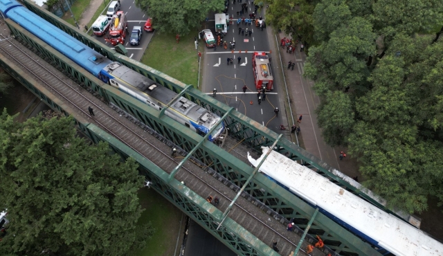 Choque de trenes en Argentina deja al menos 30 heridos graves
