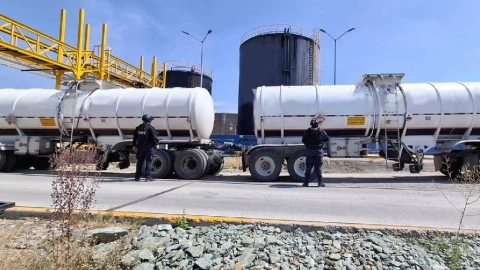 Aseguran 1.6 millones de litros de &#039;huachicol&#039; en Silao, Guanajuato