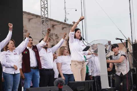 El resultado fue estrepitoso: el Dr. Enríquez se fue hasta el tercer lugar… 