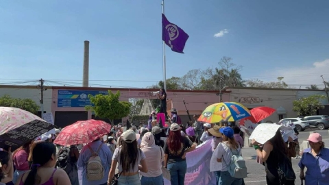 Mujeres de Cuautla marchan por el 8M