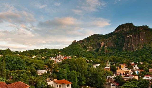 Seguirá cerrado acceso a cerros de Tepoztlán