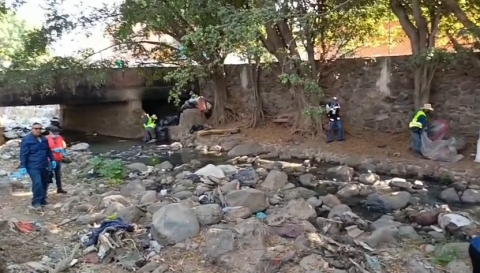 Llevan a cabo limpieza de barranca Palo Blanco en Ciudad Chapultepec