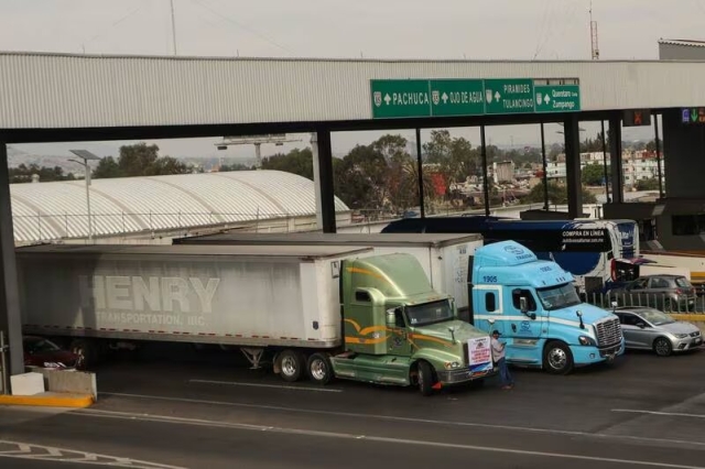 Transportistas anuncian paro nacional por inseguridad en carreteras