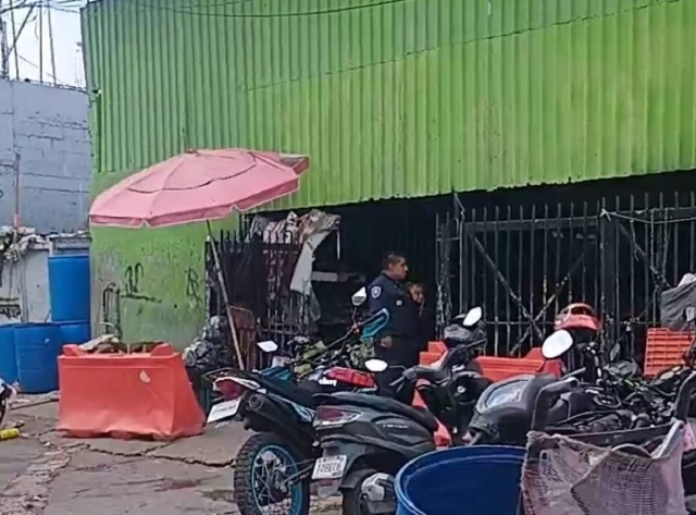 El individuo que fue atacado directamente ya no estaba cuando llegaron los policías.
