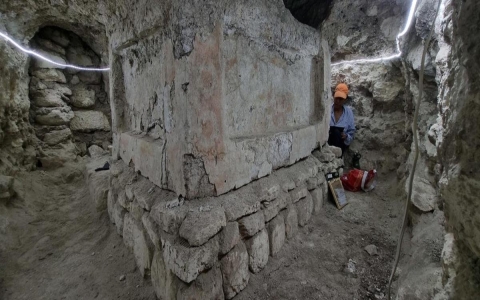 Arqueólogos confirman vínculo entre las culturas maya y teotihuacana en Tikal