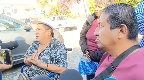 Colectivos de personas con discapacidad piden regular al comercio en v&iacute;a p&uacute;blica